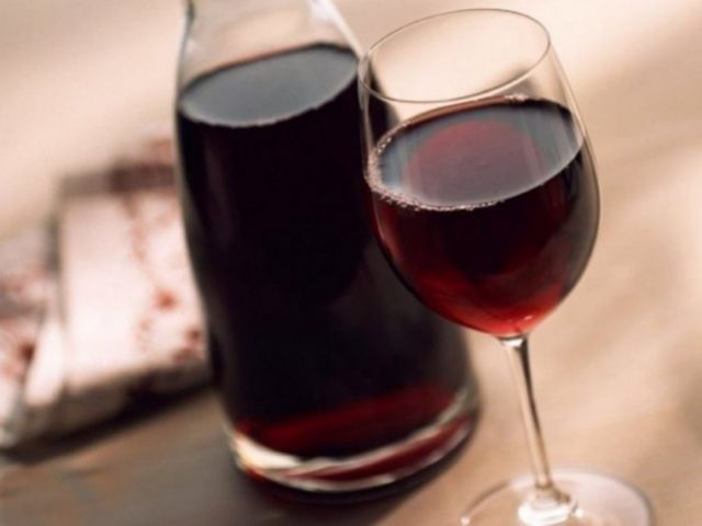 Как сделать настойку из черемухи на спирте, водке в домашних условиях